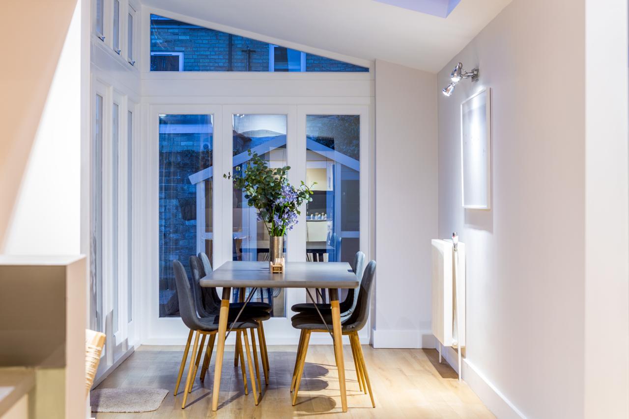 The Modern Classic - Contemporary & Elegant 3Bdr Home Cambridge  Exterior photo